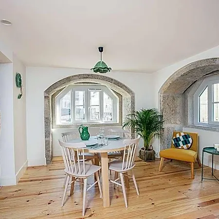 Montebelo Downtown Apartment